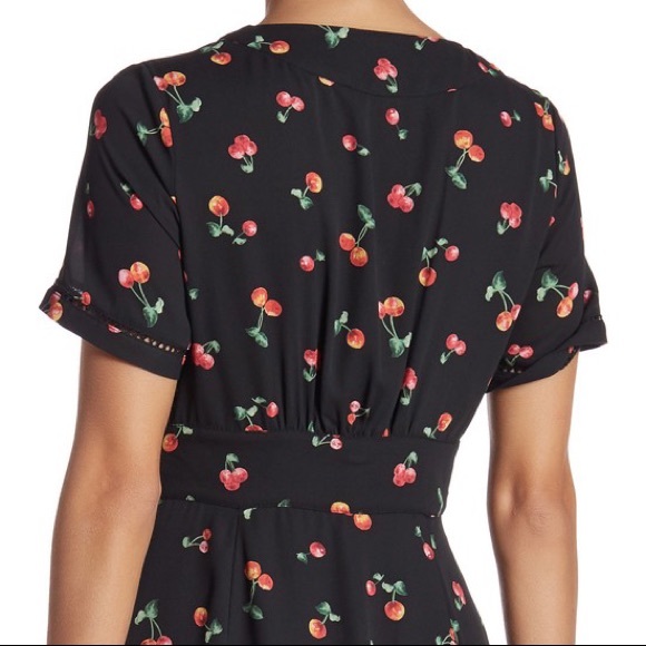 Retro Cherry Print Front Button Dress - Picture 5 of 16